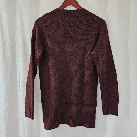 Nine West Red/Maroon V-Neck Sweater Women’s Size XS - Picture 2 of 3